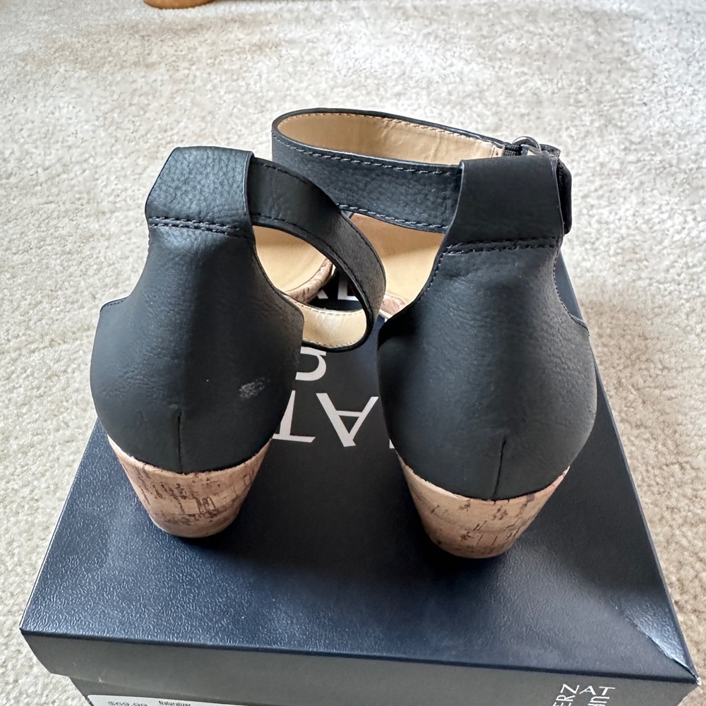Naturalizer Areda Black Womens Shoes.  Excellent used Condition, size 10 - Picture 3 of 6
